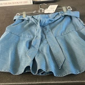 NWT Zara size medium denim skort